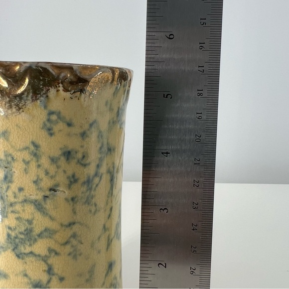 Vintage Small Blue Yellow Spongeware Stoneware Pitcher Vase Ceramic Piece - Picture 13 of 16